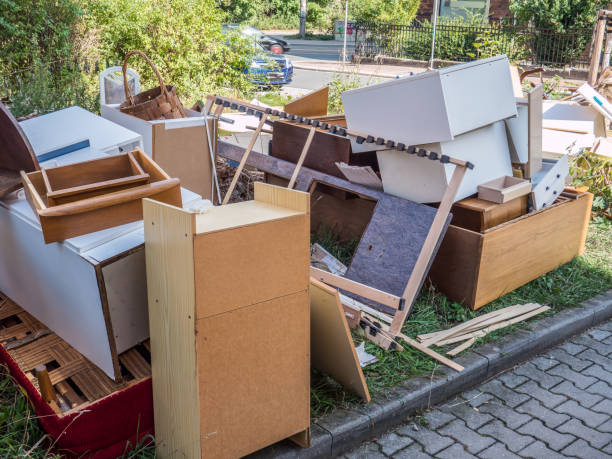Best Garage Cleanout Services  in Naples Manor, FL