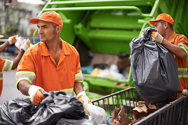 Reliable Naples Manor, FL Junk Removal Solutions