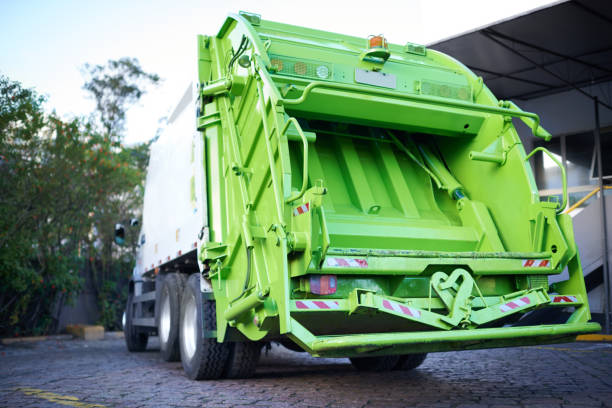 Best Commercial Cleanout Services  in Naples Manor, FL